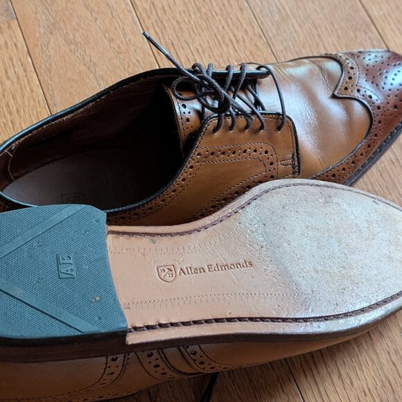 Allen Edmonds Derby Wingtip Brogues main image 6